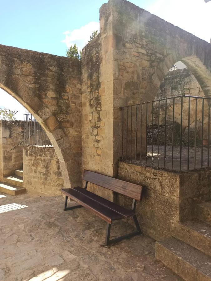 Albergue De Sos del Rey Católico Εξωτερικό φωτογραφία